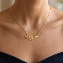 Load image into Gallery viewer, Personalized Heart Name Necklace