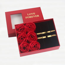 Load image into Gallery viewer, Rose Box - perfect for gifting